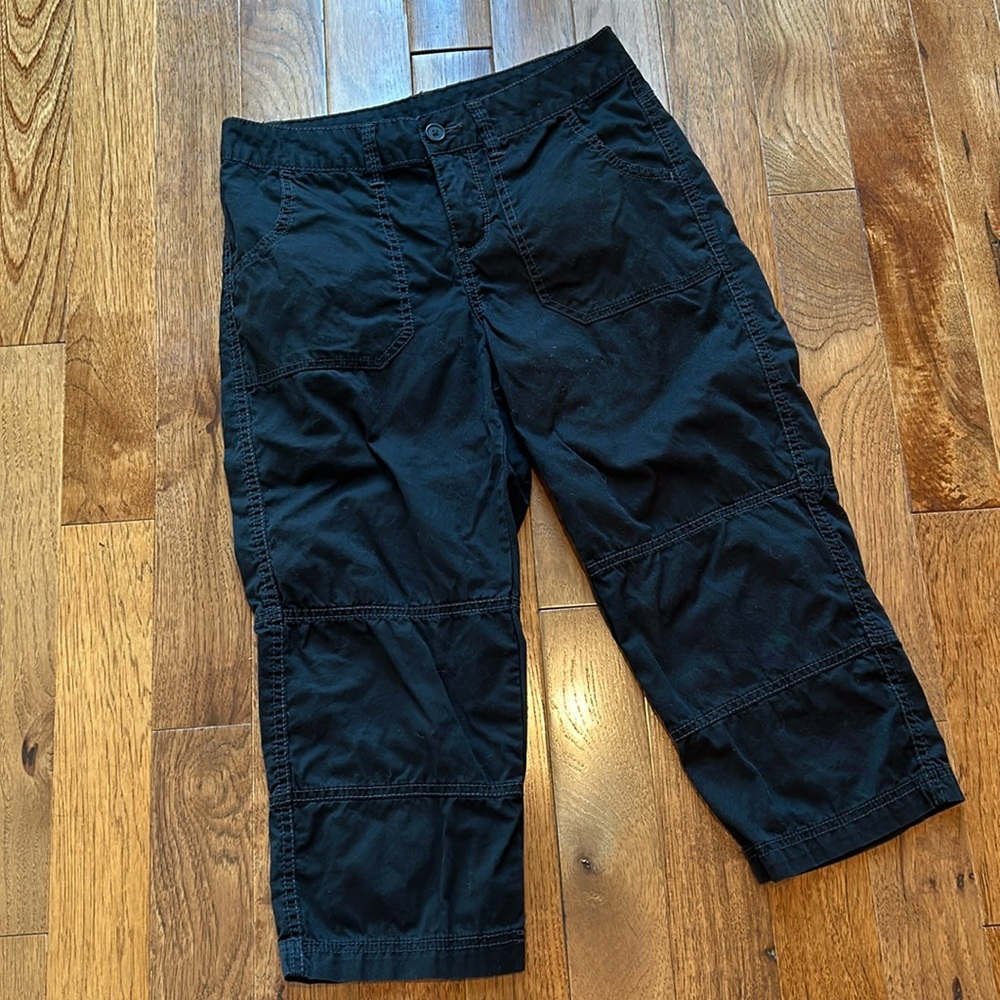 Black Capris